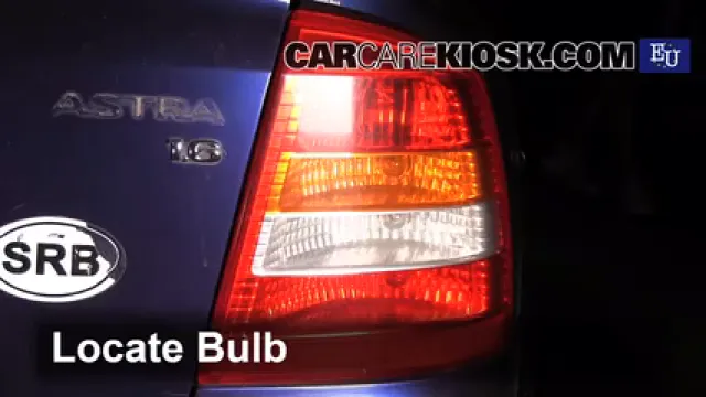 1999 Opel Astra Elegance 1.6L 4 Cyl. Luces Luz de reversa (reemplazar foco)